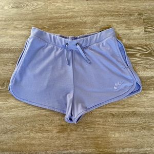 Women’s Nike Standard Fit Purple Shorts 💜 NWT